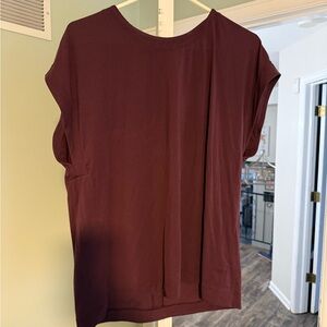 Athleta Top with Keyhole Back